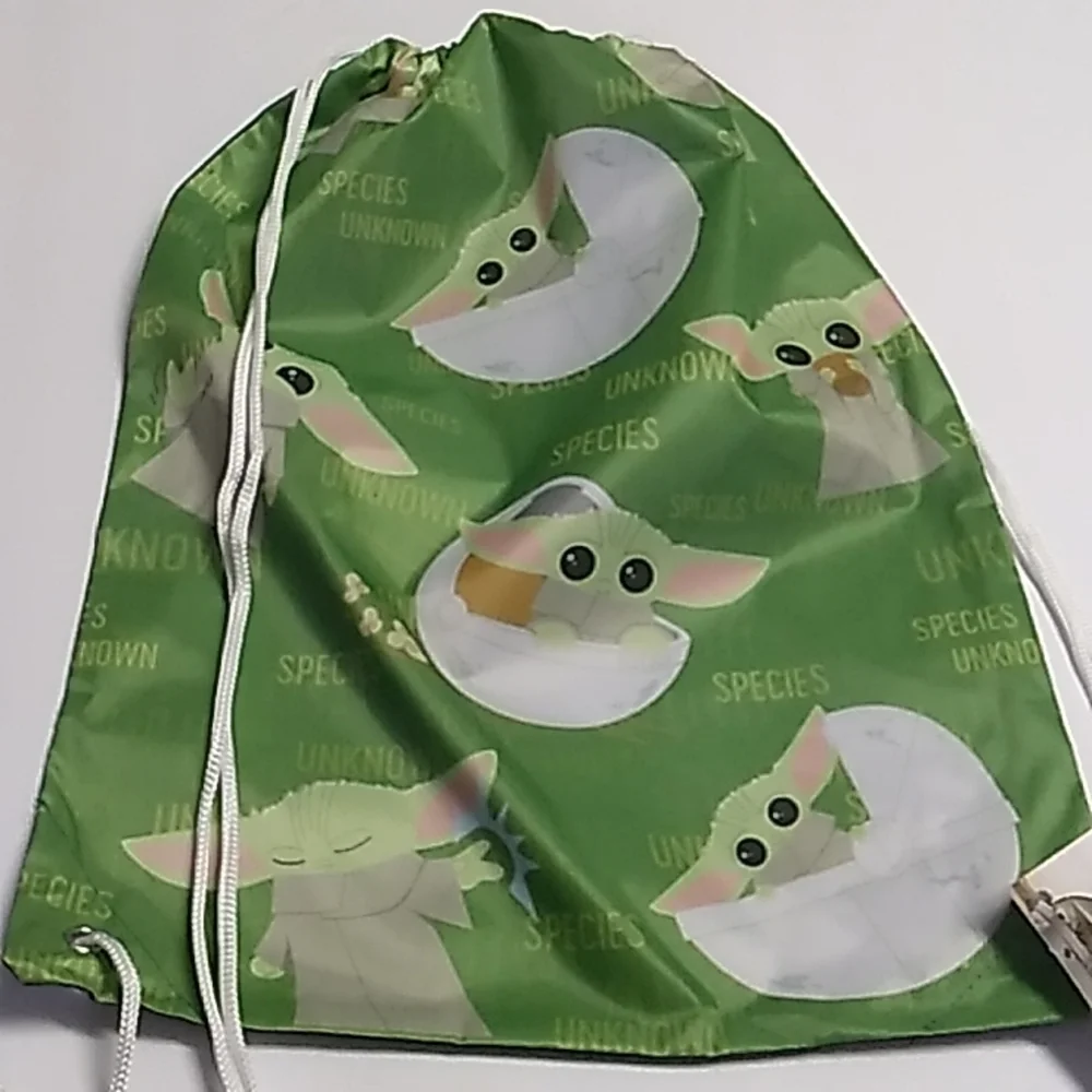 18 x 14 inches 100% polyester Green Star Wars Baby Yoda Drawstring Bag